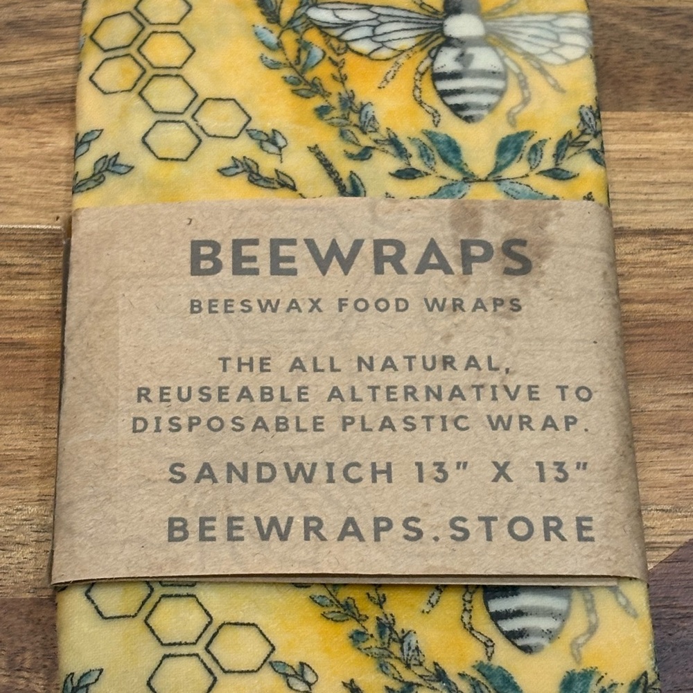 BeeWraps Beeswax Food Wraps with Bee Design